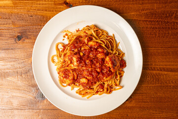 shrimp fra diabolo with spaghetti