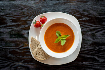 tomato soup with basil