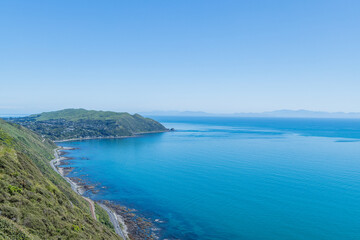 ニュージーランド　パエカカリキ・エスカープメント・トラックから見える風景とタスマン海