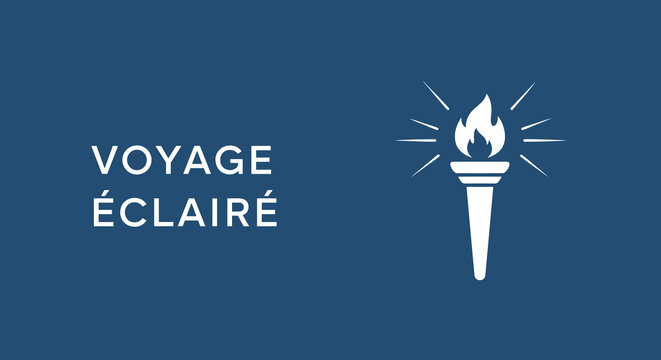 VOYAGE &Eacute;CLAIR&Eacute;. Concept de d&eacute;veloppement personnel et de connaissance avec une ic&ocirc;ne de torche allum&eacute;e.