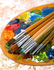 Fototapeta premium Artist's palette and brushes