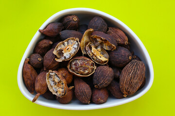 Dried Black Cardamom or Greater Cardamom