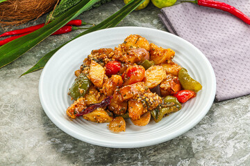 Potato with bell pepper and gravy