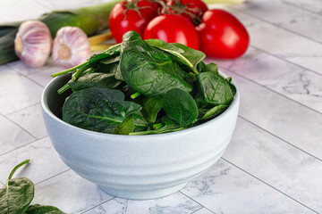 Raw fresh green spinach leaves