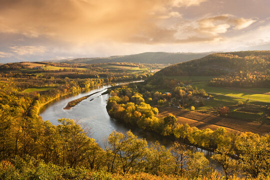 Pennsylvania valley and river with colorful autumn foliage