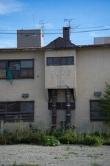古い集合住宅