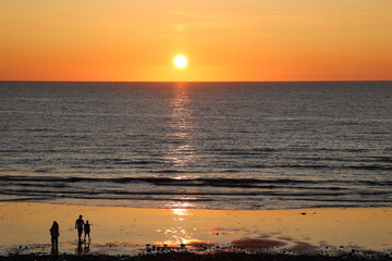 coucher de soleil à MERS LES BAINS