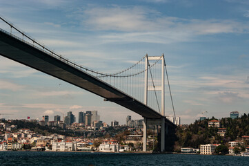 Obraz premium Bosphorus and City Views of Istanbul – Where East Meets West