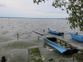 Obraz premium boats on Pleshcheyev Lake in Pereslavl-Zalessky