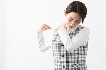 事務制服を着た若い女性　ビジネスイメージ