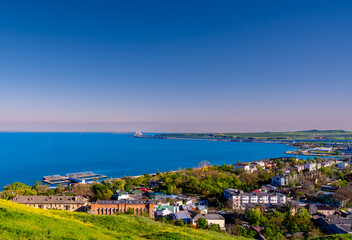Obraz premium View from Mount Mithridates to the city of Kerch below.