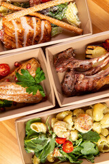 Food is ready for delivery. Restaurant delivery.