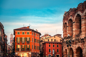 Verona. Where the magic of art intertwines with the atmosphere of Advent. The land of Romeo and Juliet.