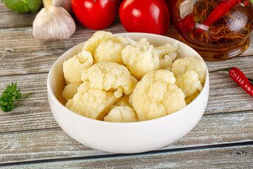 Vegan cuisine Steamed cauliflower cabbage