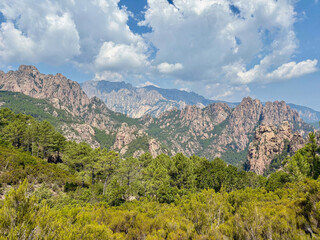 Paysage sur la dernière étape du GR20 entre Paliri et Conca