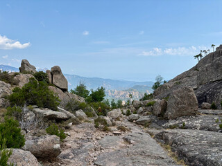 Paysage sur la dernière étape du GR20 entre Paliri et Conca