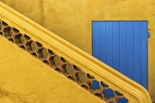 Stairs, Grimaud Medieval village, Var, Provence Alpes Cote d&rsquo;Azur region, France
