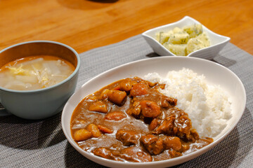 Japanese curry rice / 家庭の夕食カレー

