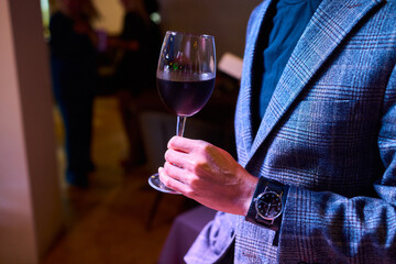 An Elegant Evening Gathering Featuring Exquisite Drinks and Delicious Wine for All