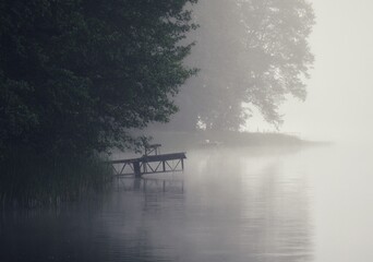The bridge in the morning © Piotr
