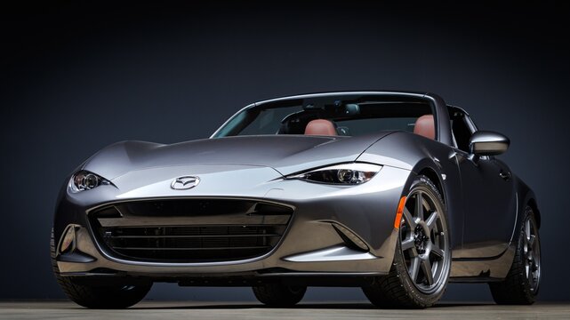 Phoenix, AZ, USA 
November 10, 2025 
Mazda Miata RF Launch Edition