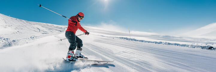 Skier on Snowy Slope Wide Banner © Аrtranq