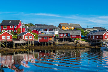 Reine, il villaggio di pescatori nelle isole Lofoten (Norvegia), ammirabile attraverso la salita al...