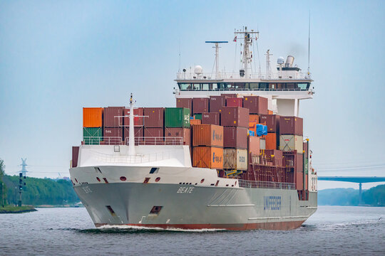 Nord Ostsee Kanal Container Schiff