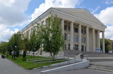 Дворец культуры тракторозаводского района, Волгоград