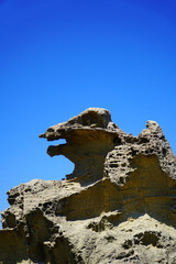 ゴジラ岩　男鹿半島・大潟ジオパーク