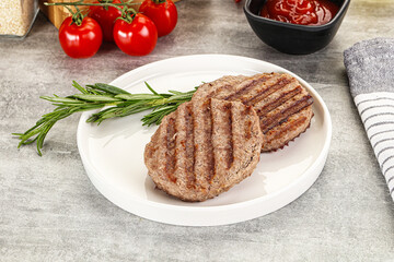Grilled two beef burger cutlet