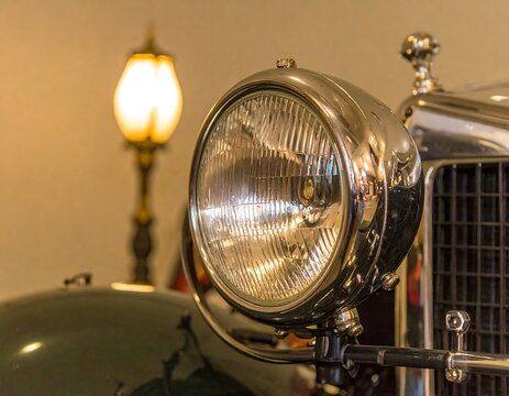 Fototapeta Vintage car headlight close-up