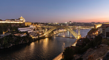 Obraz premium Sunset view of Luis XV bridge over Douro river in Porto, Portugal