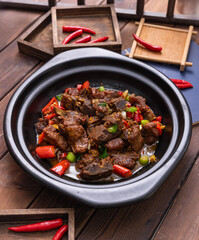Jiangxi delicacy: Spicy stir-fried pork ribs	
