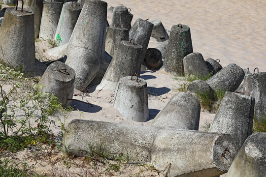 These reinforced, multi-arm concrete blocks separate the beach from the dunes in Mielno, Poland