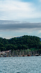 Arquitetura Colonial Brasil Cidade Paraty Paisagem Litorânea Porto Rio de Janeiro Colonial História Cultura Caminho Real Rota Ouro Artesanal Madeira Natureza Oceano Costa Barco Turismo Patrimônio