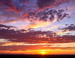 Obraz premium Vibrant sunset cloudscape