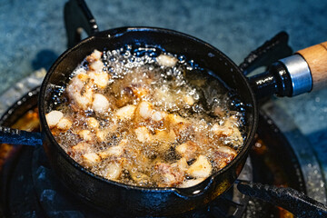 Rander Lard With Small Black