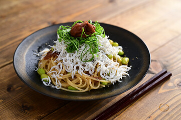 しらすと枝豆の梅パスタ