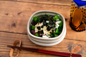 マグロとオクラ、山芋の和え物