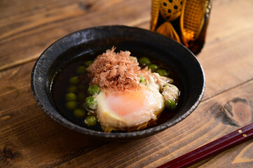 グリンピースと卵の煮物