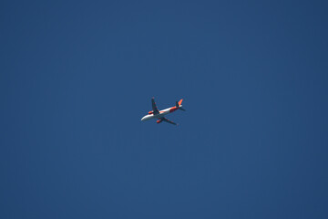 Yvoire, Lac d'Annecy, avion de ligne