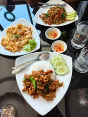 Pork fried rice with curry paste looks delicious and spicy.