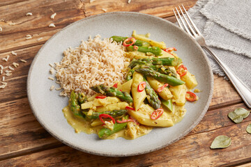 Asparagus curry