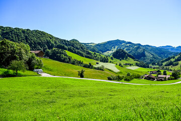 Passwang, Bergstrasse, Passwanghöhe, Ramiswil, Dorf, Jura, Landwirtschaft, Felder, Jurakette,...