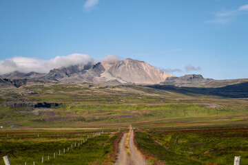 Obraz premium Fantastic mountain landscape along the Ring Road in Iceland. Nature and places for wonderful trips in southwest Iceland