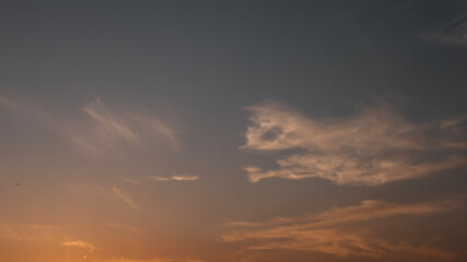 sunset sky, cloudy sky, simple photos of sky, antenna, roof, clouds