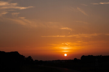 sunset sky, cloudy sky, simple photos of sky, antenna, roof, clouds