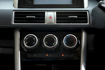 Car cooling system Car air conditioning inspection