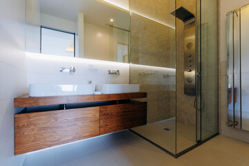 Experience the beauty of a Modern Luxurious Bathroom Design featuring a stunning Glass Shower